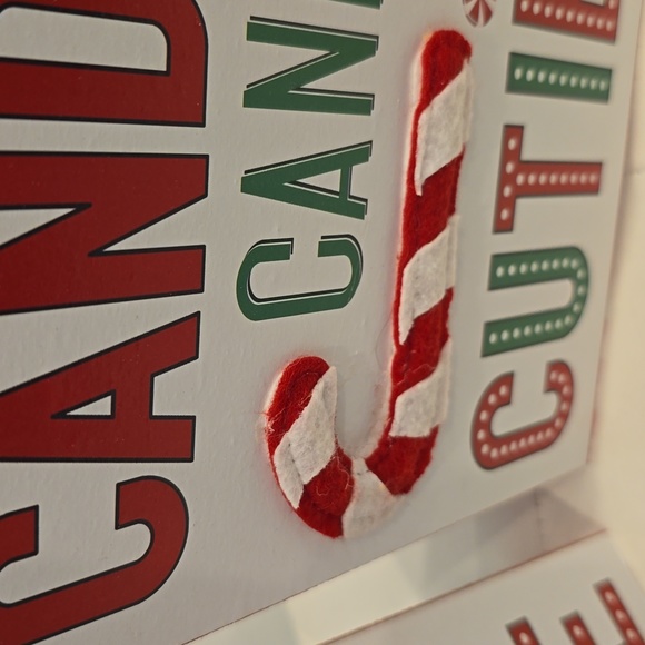 2 Two Twin Candy felt Cane Cutie Wood Christmas Gift Holiday Signs Ashland New - Picture 2 of 5